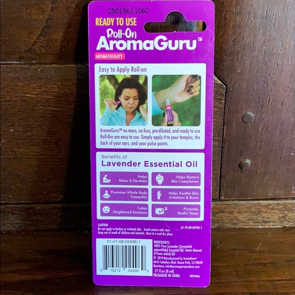 AromaGuru Lavender Essential Oil Blend Roll-On - Picture 2 of 4